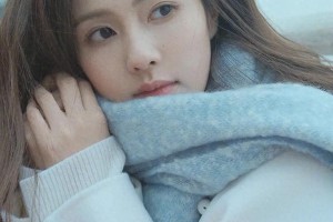 白鹿透视装与黑丝：时尚与性感的惊艳邂逅