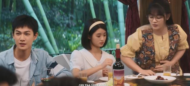 弄堂少女生活剧照